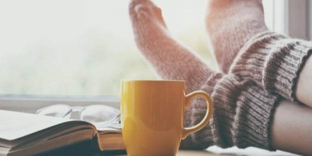 “Should You Put Your Job Search on Hold for the Holidays?”