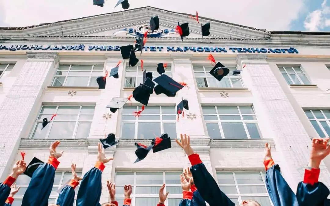 Exploring the Benefits of International Higher Education