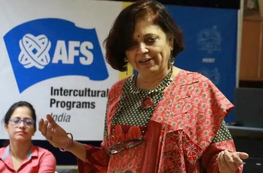 Career Toolkit for International Education Professionals: Crucial Intercultural Program Facilitator Skills
